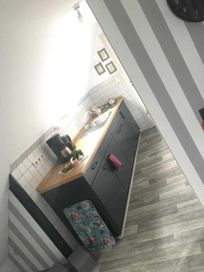 Higgen Adamla Apartment Stedesdorf Bagian luar foto